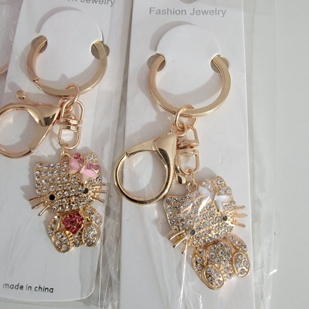 Hello Kitty Assorted Charm Key Rings Bag Candy Jewelry Keychain NWT - Picture 8 of 13